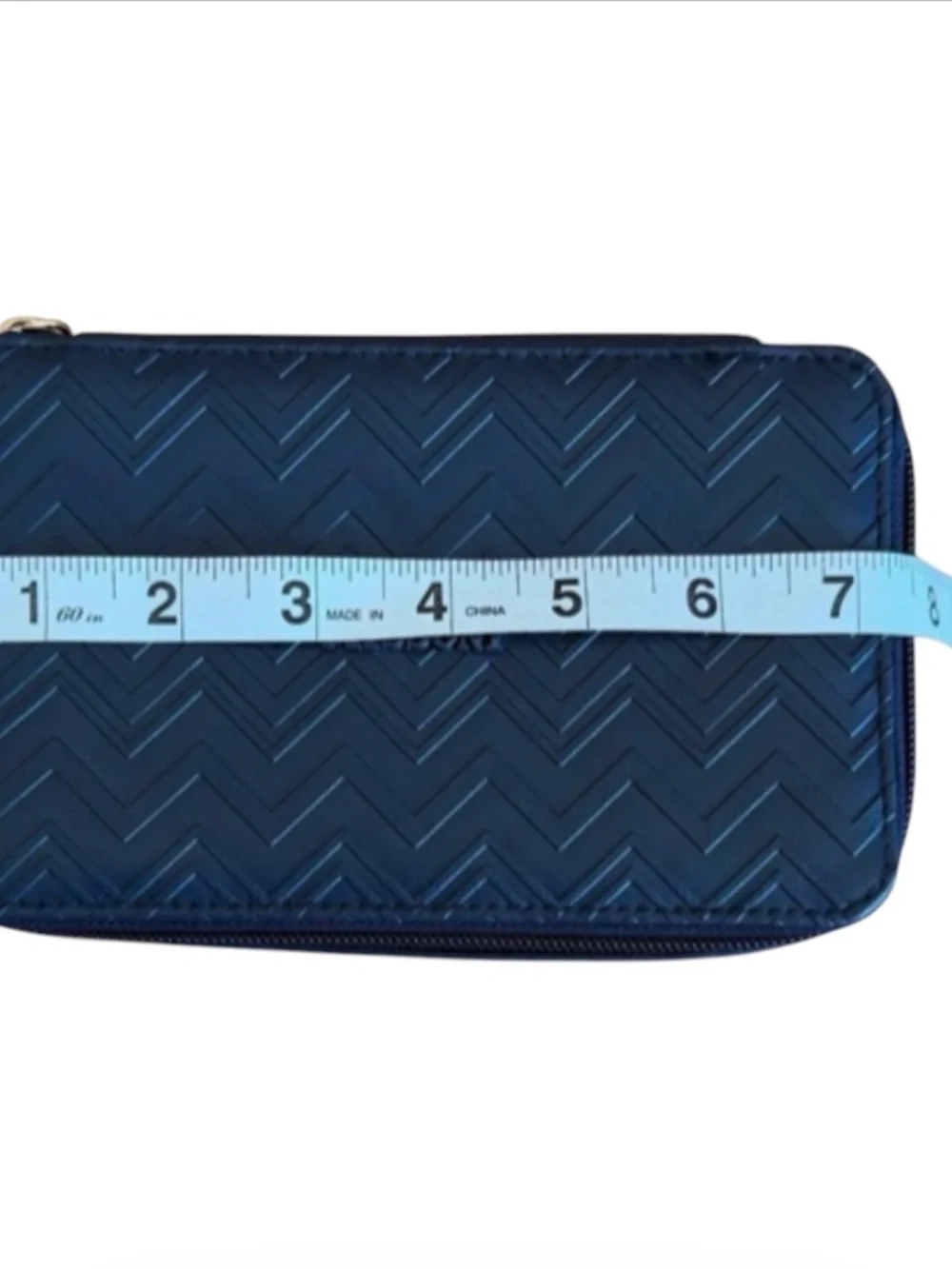 MISSONI For Delta Navy Chevron travel case, NEW WITH TAGS